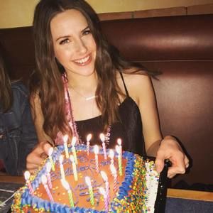 Meet your Posher, Julia